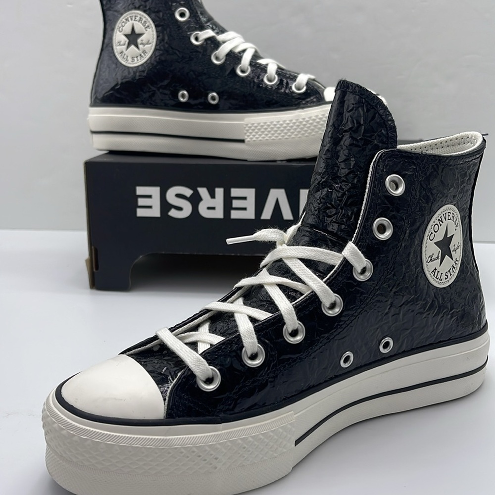 Converse WMNS High-Tops Platform Sneakers CTAS LIFT HI
BLACK/EGRET/BLACK - Picture 14 of 16